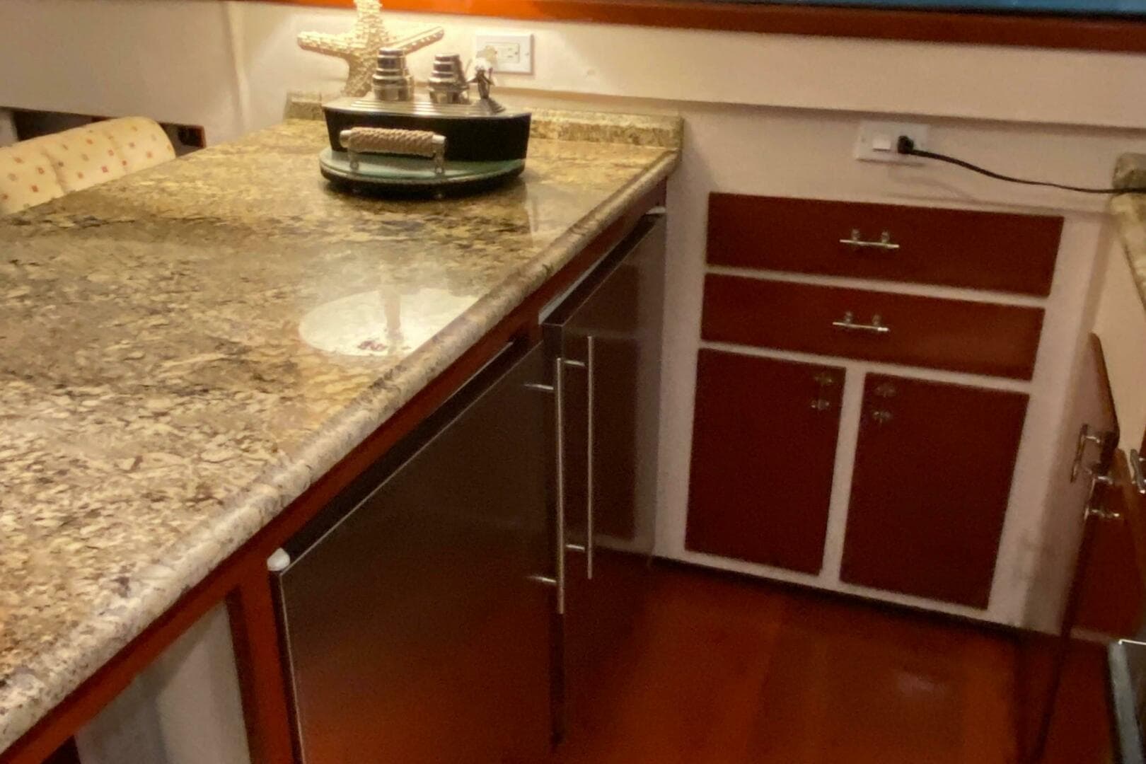 1973 Chris-Craft 47 Commander Flush Deck