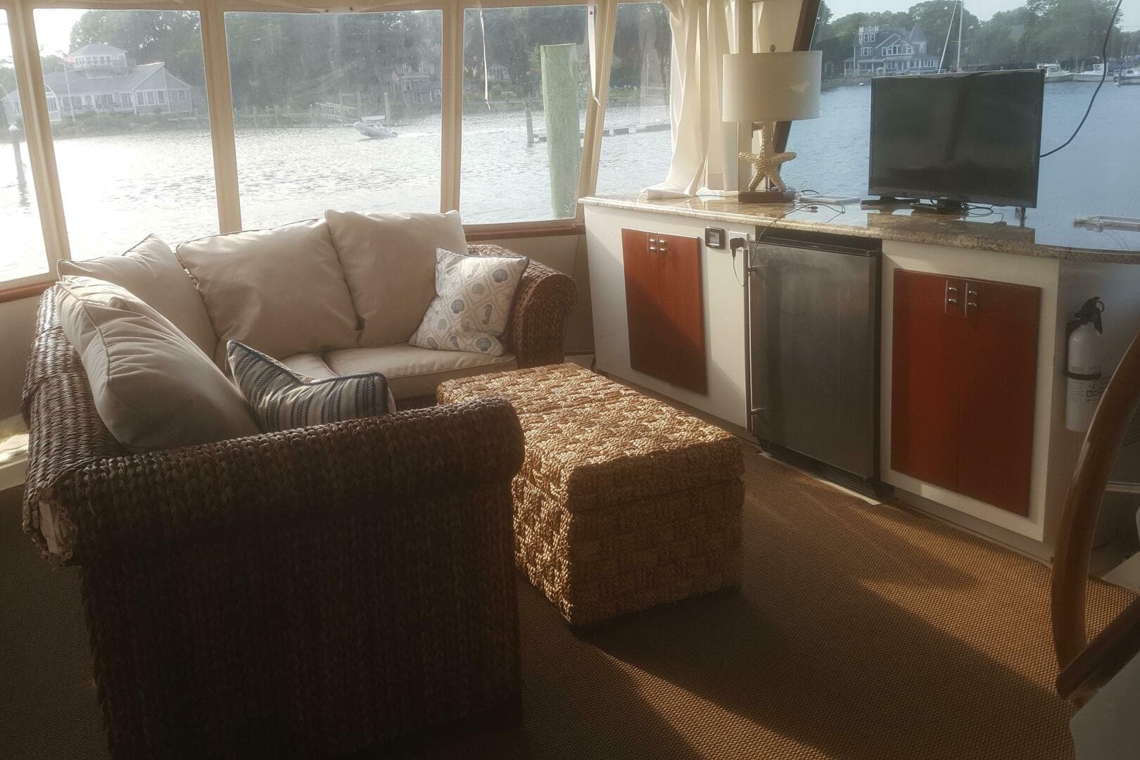 1973 Chris-Craft 47 Commander Flush Deck