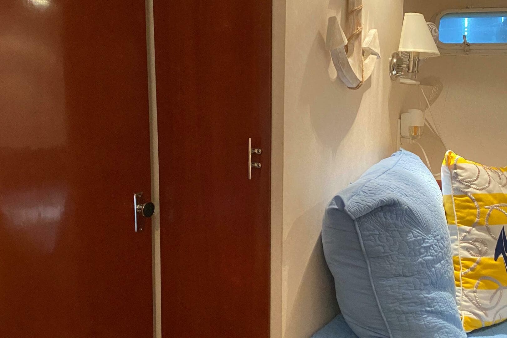 1973 Chris-Craft 47 Commander Flush Deck