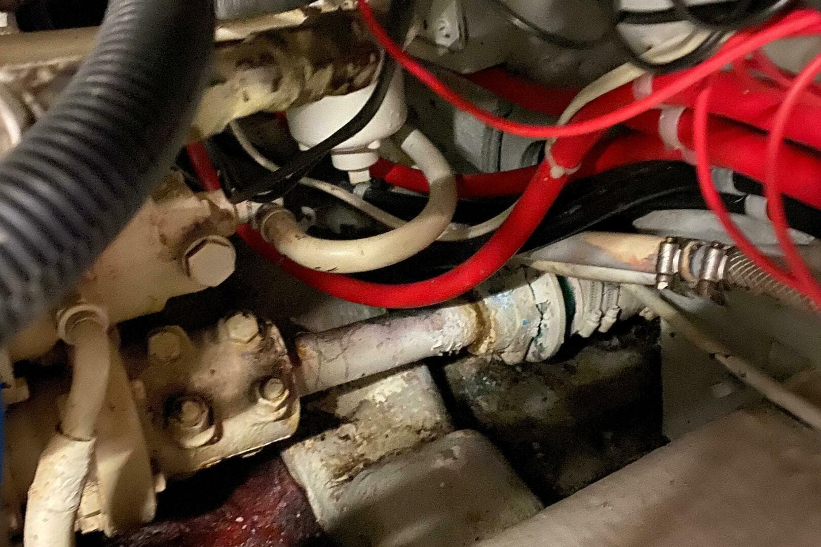 1973 Chris-Craft 47 Commander Flush Deck