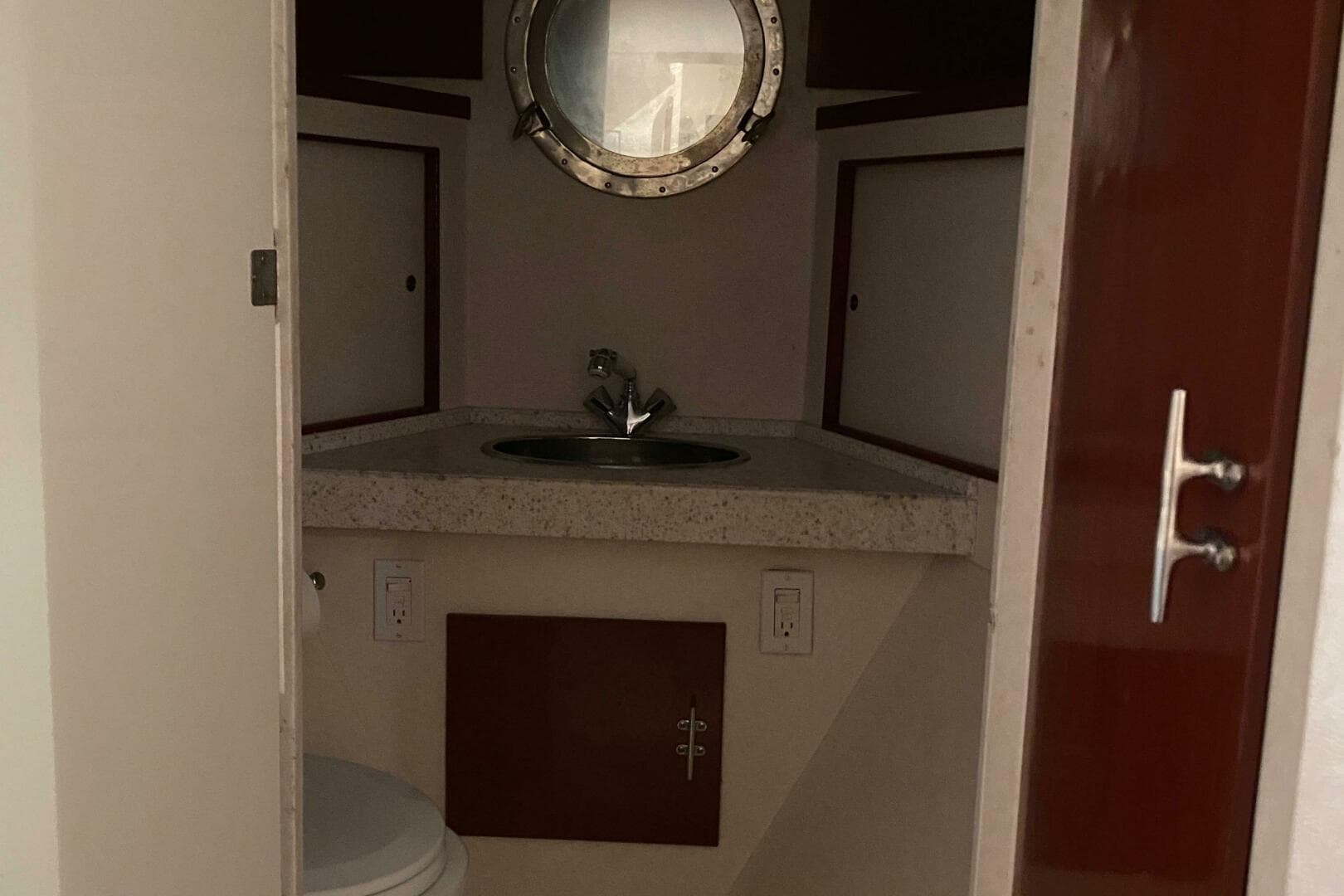 1973 Chris-Craft 47 Commander Flush Deck