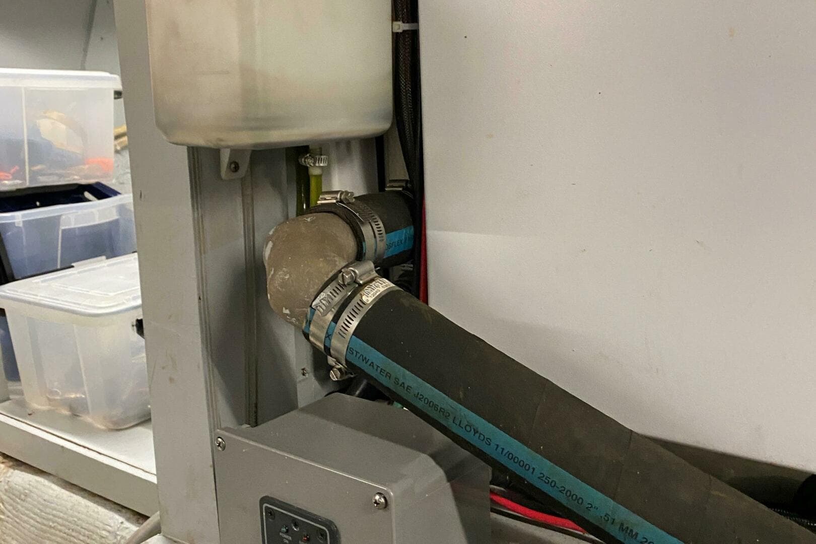 1973 Chris-Craft 47 Commander Flush Deck