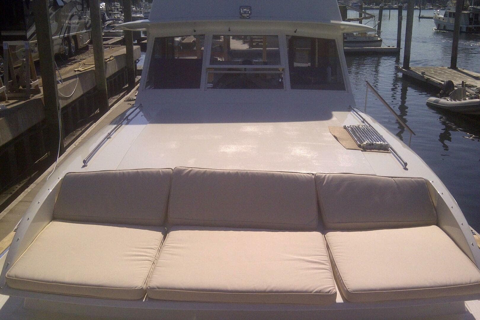 1973 Chris-Craft 47 Commander Flush Deck