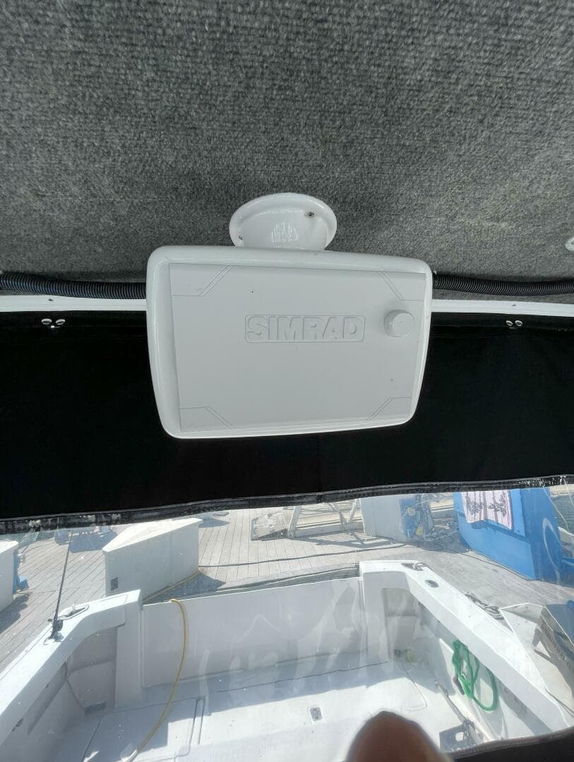 1997 Pursuit 300 Offshore