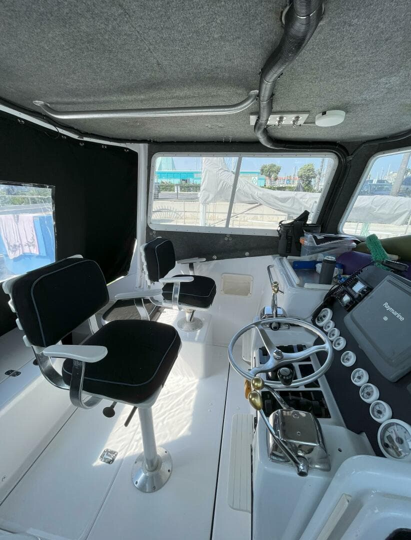 1997 Pursuit 300 Offshore