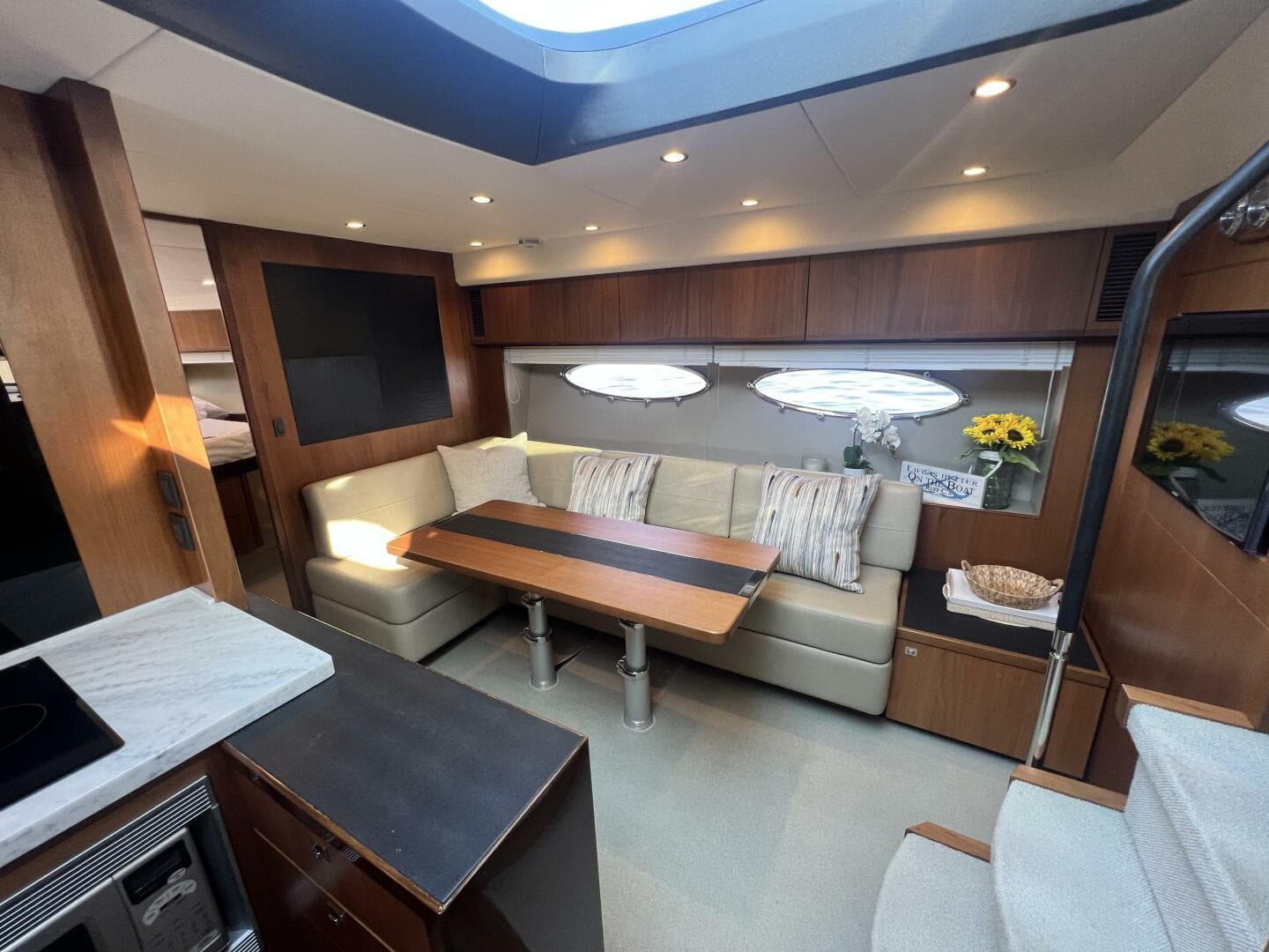 2015 Princess V52
