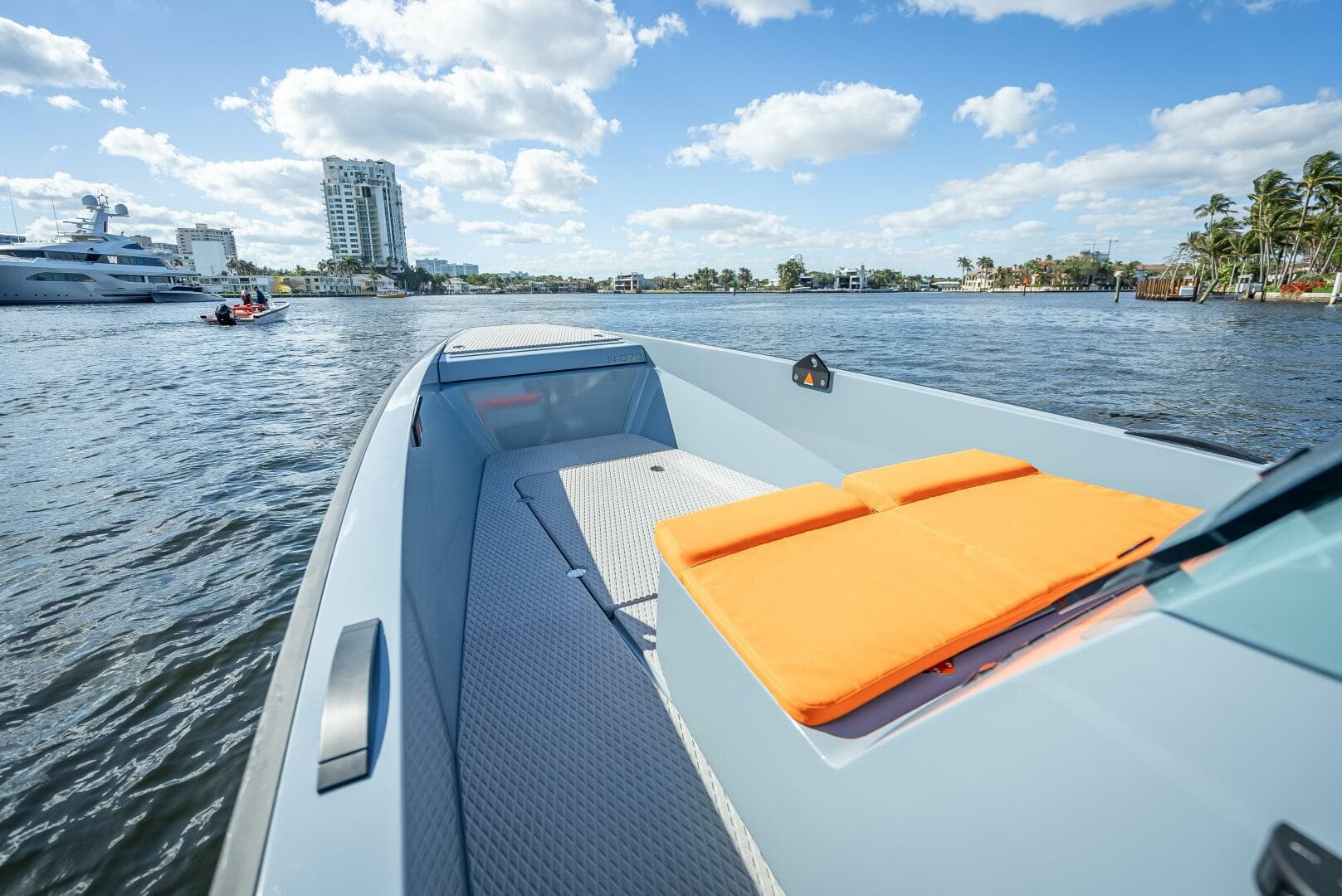 2024 Goldfish 28 Tender