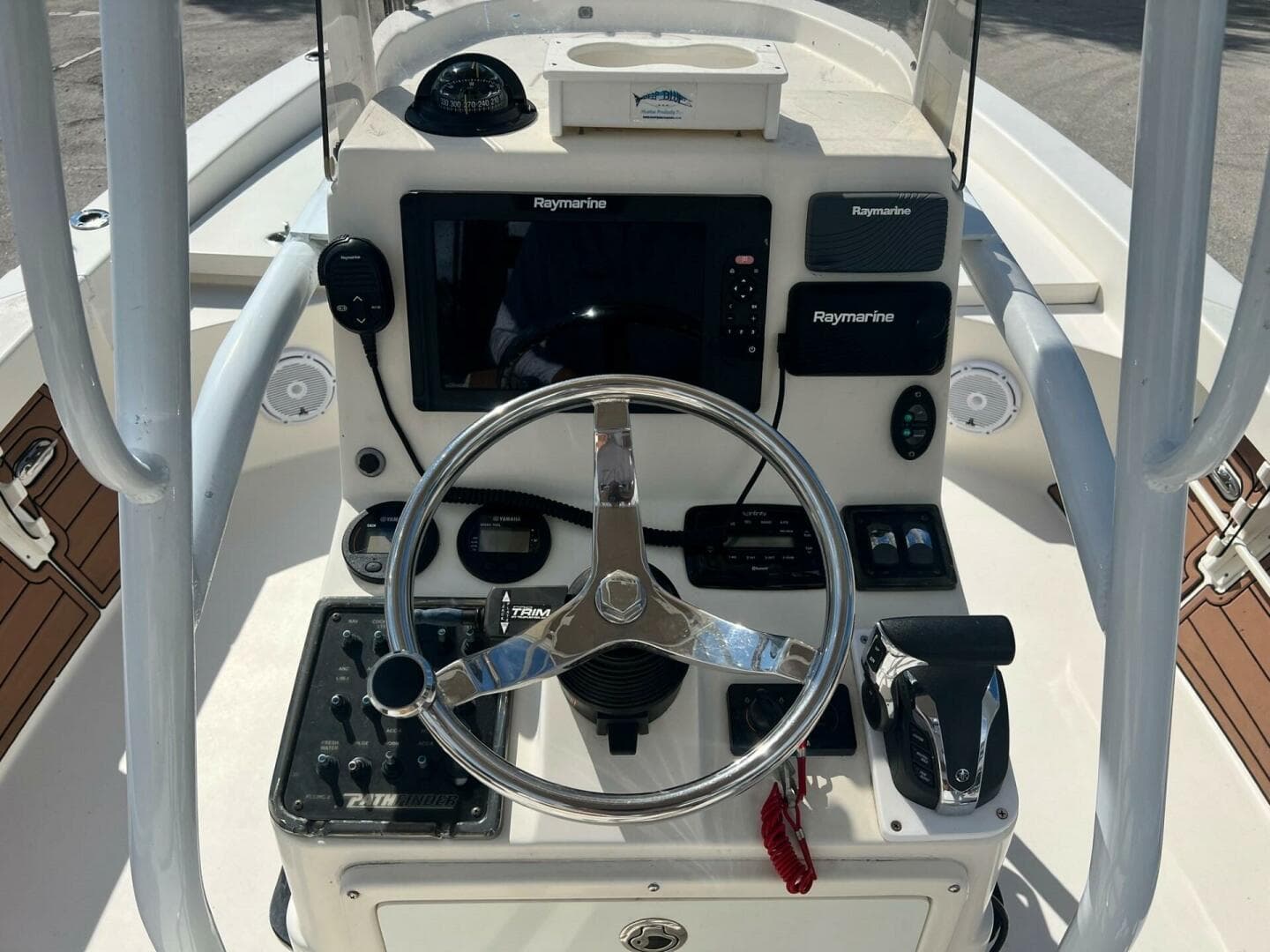 2014 Pathfinder HPS 26