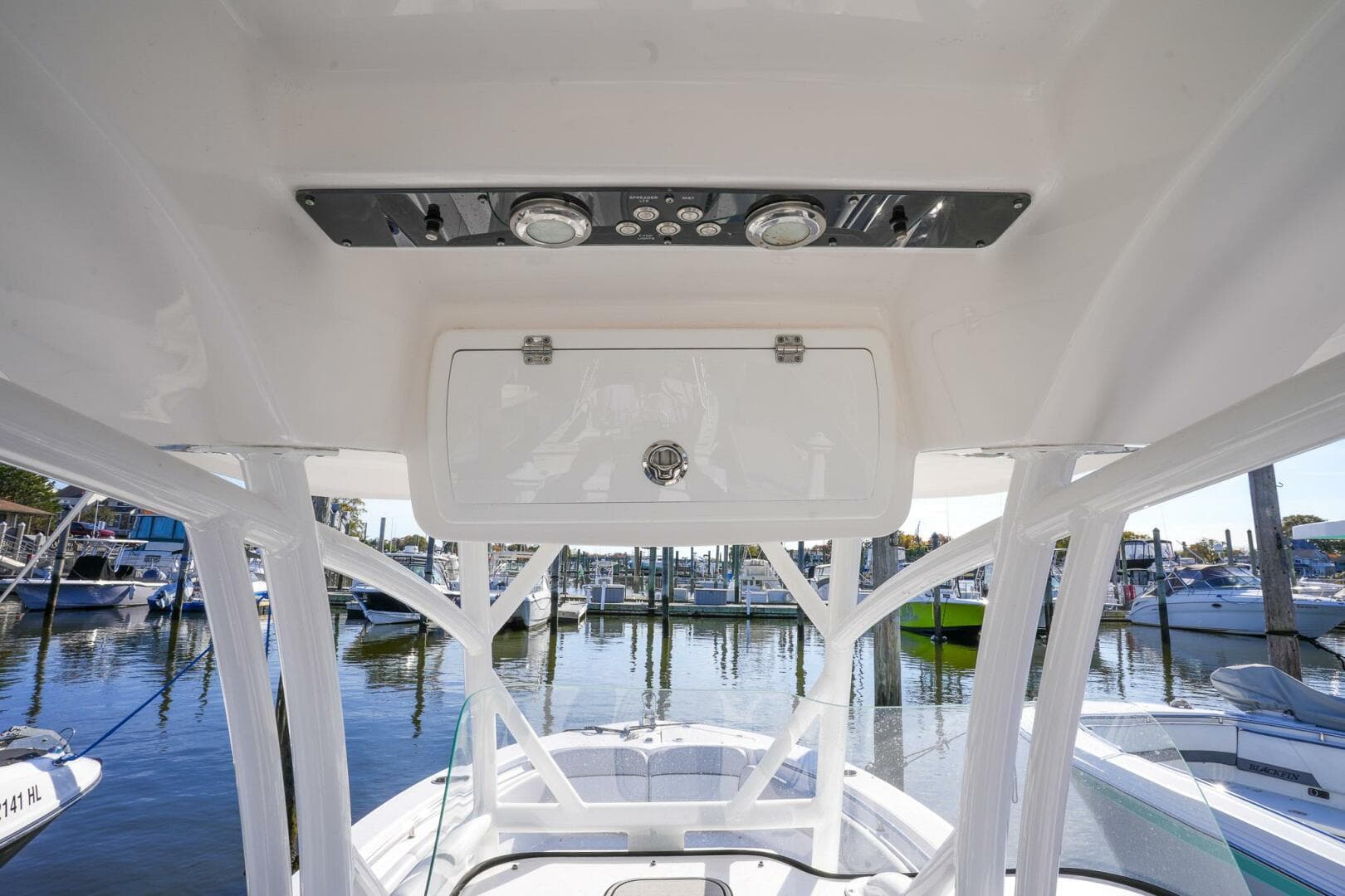 2019 Sea Fox 249 Avenger