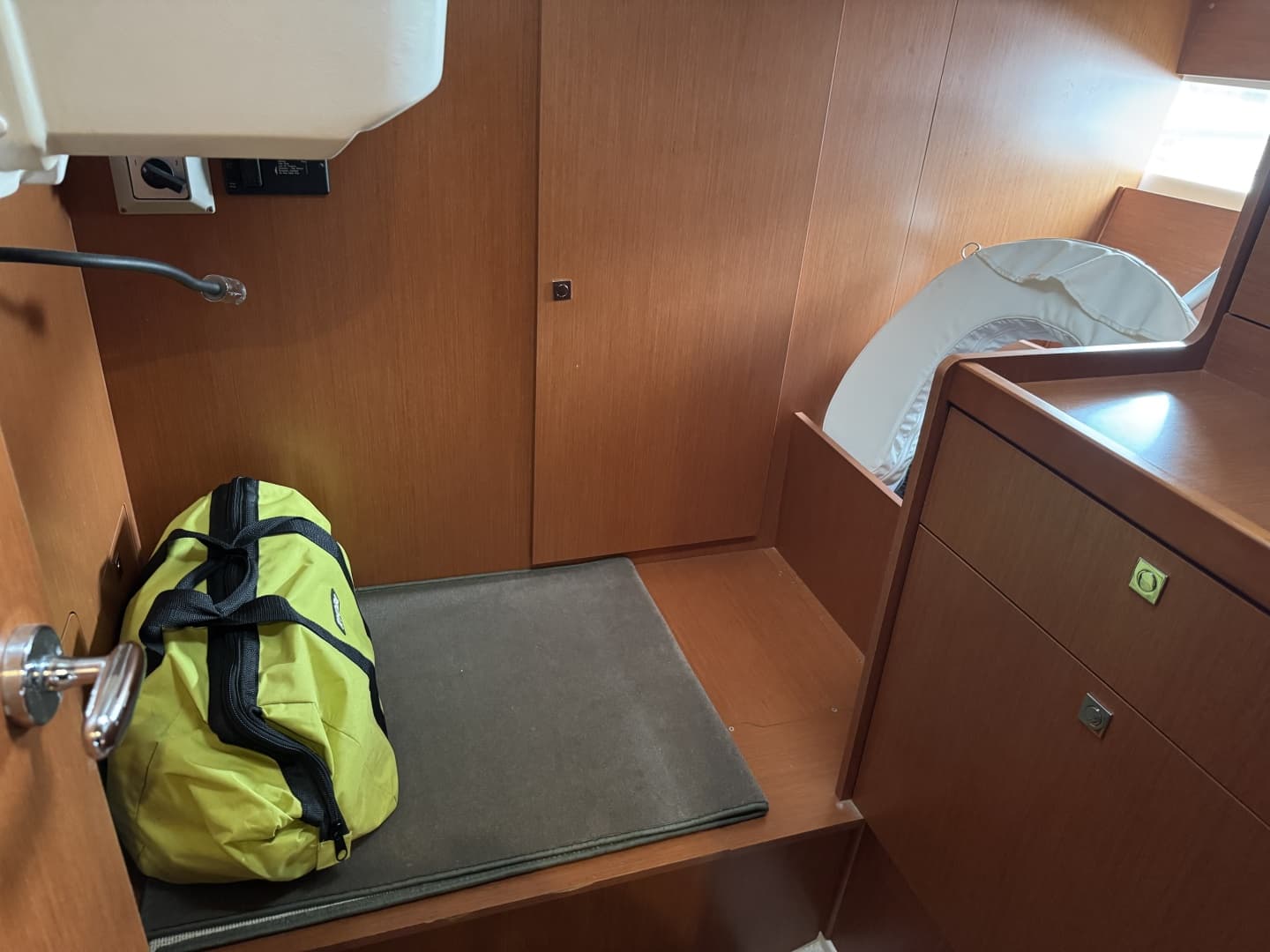 2017 Beneteau Oceanis 45