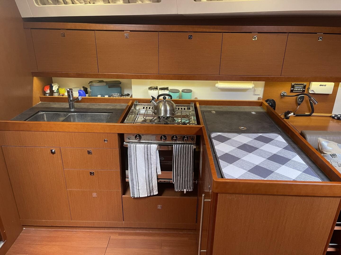 2017 Beneteau Oceanis 45