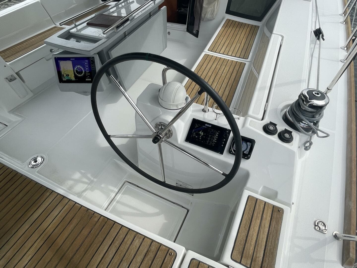2017 Beneteau Oceanis 45