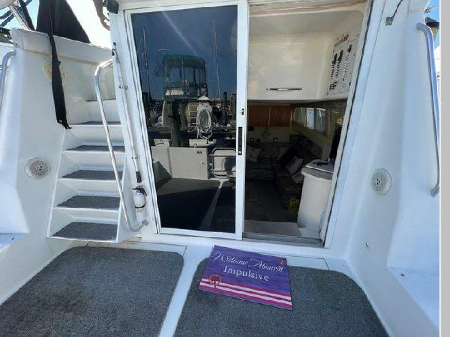 1993 Mainship Sedan Bridge