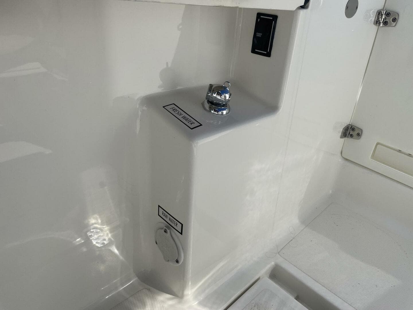 2020 Pursuit S 288 Sport