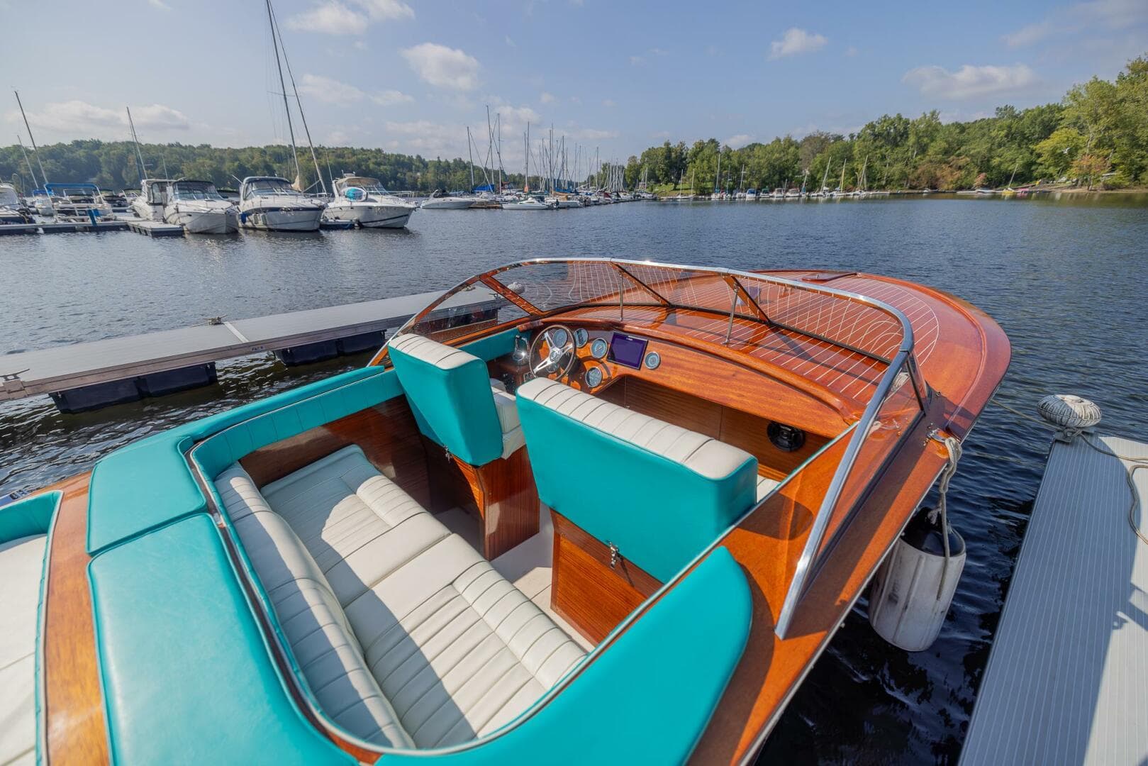 2018 Riva Reets Aquarama