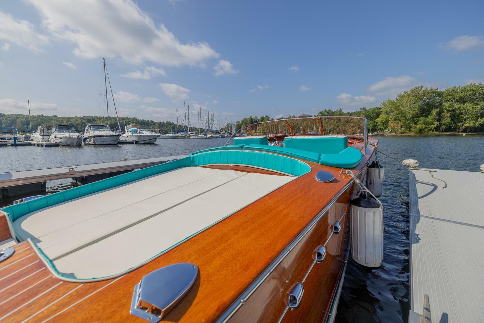 2018 Riva Reets Aquarama