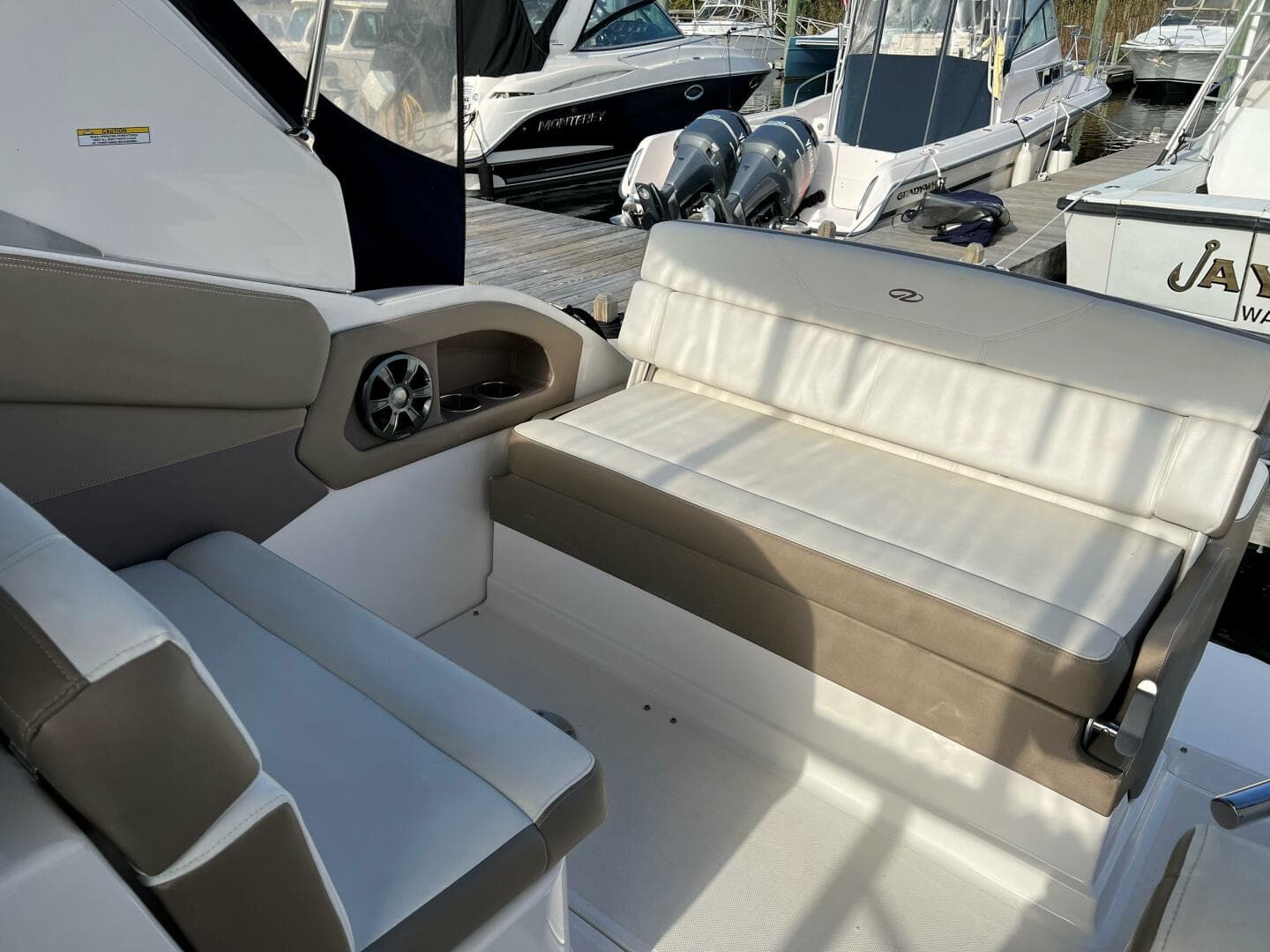 2017 Regal 28 Express