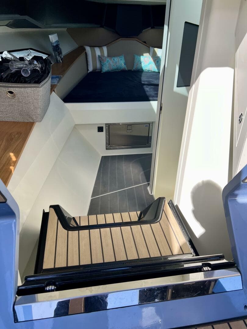 2023 SAY Carbon Yachts 42