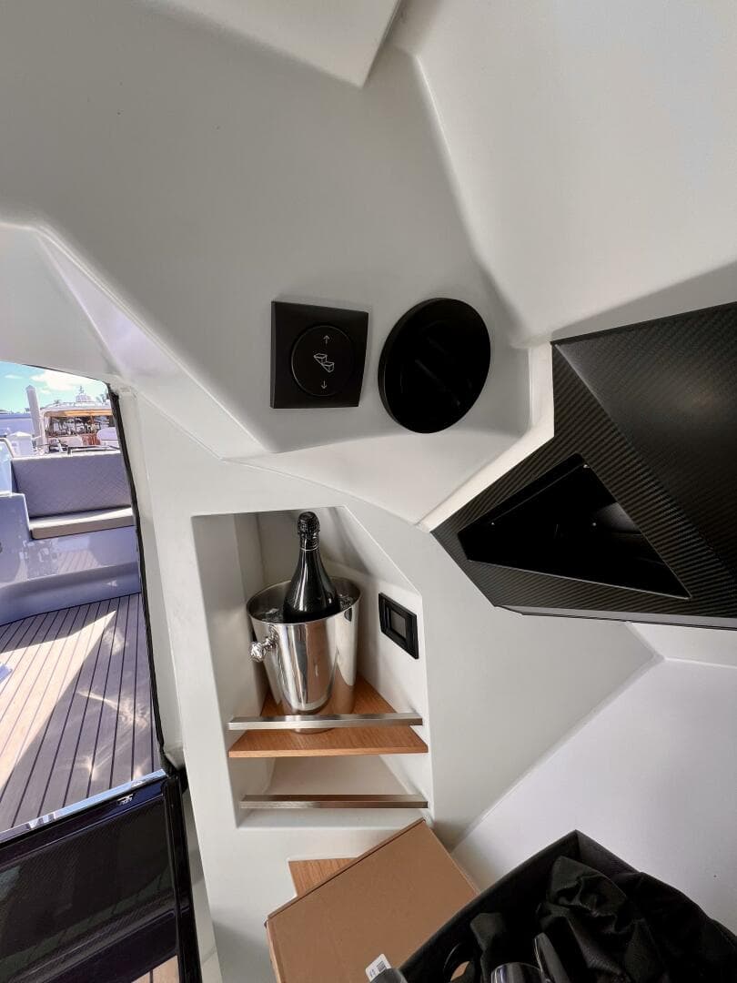 2023 SAY Carbon Yachts 42