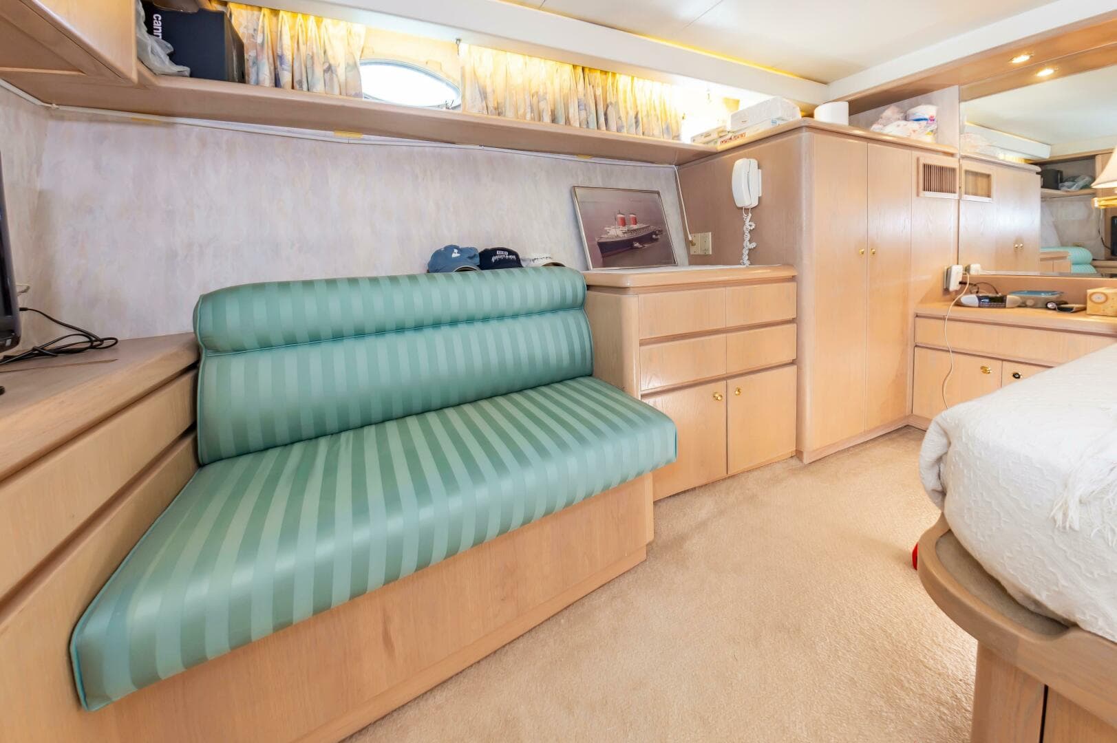 1995 West Bay Sonship