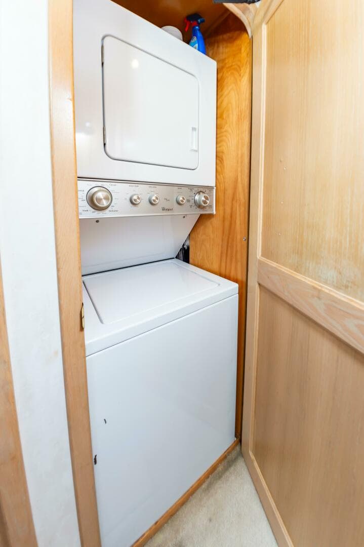 1995 West Bay Sonship