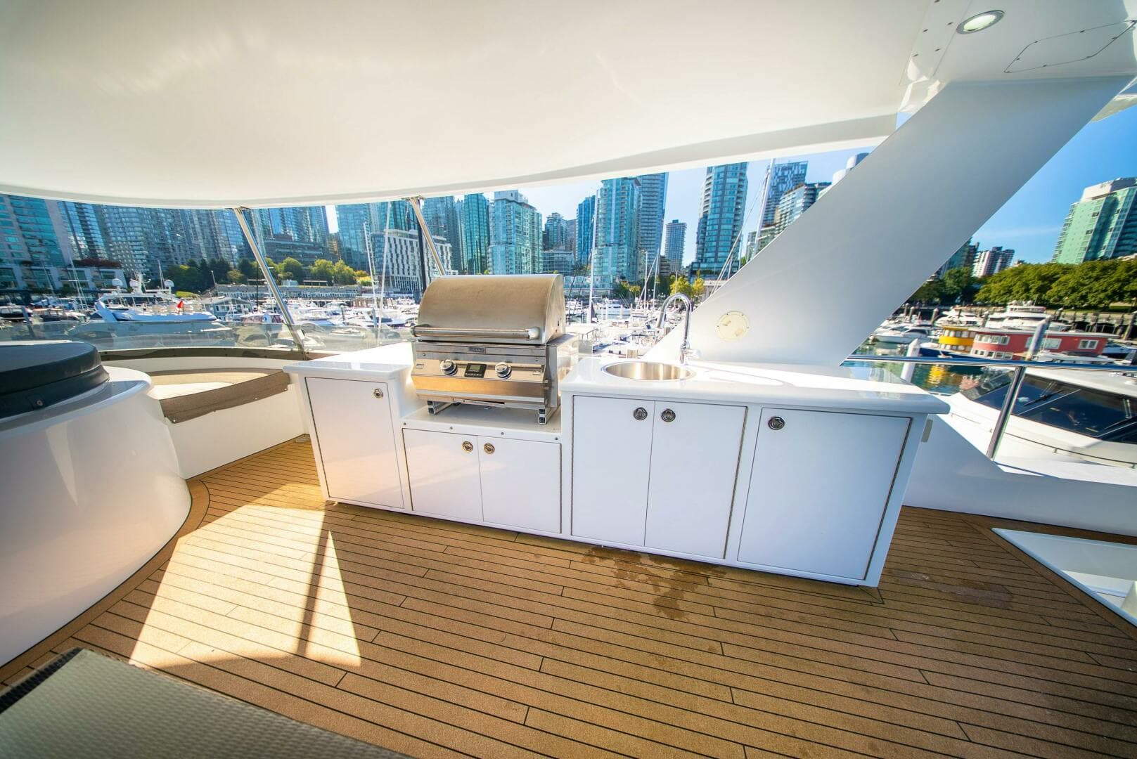 1992 Crescent Custom Yachts Custom