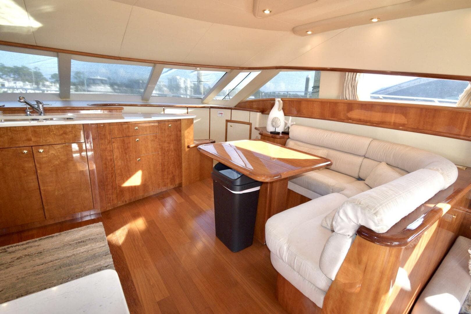 2010 Neptunus MY Flybridge