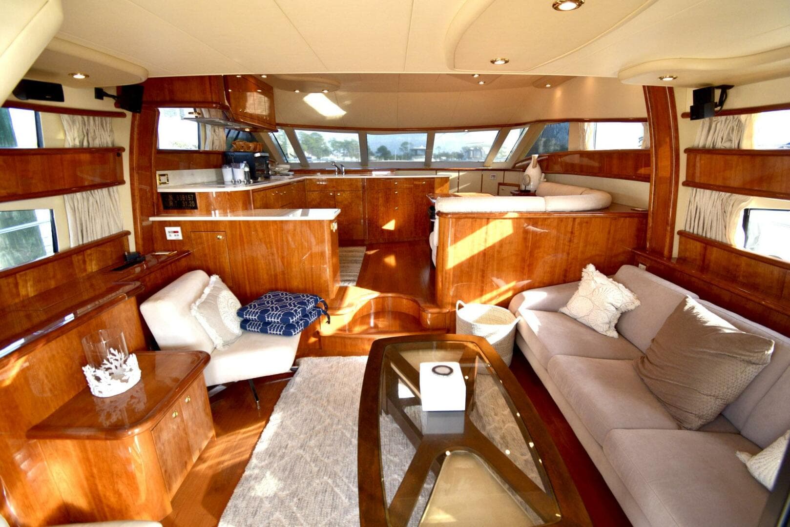 2010 Neptunus MY Flybridge
