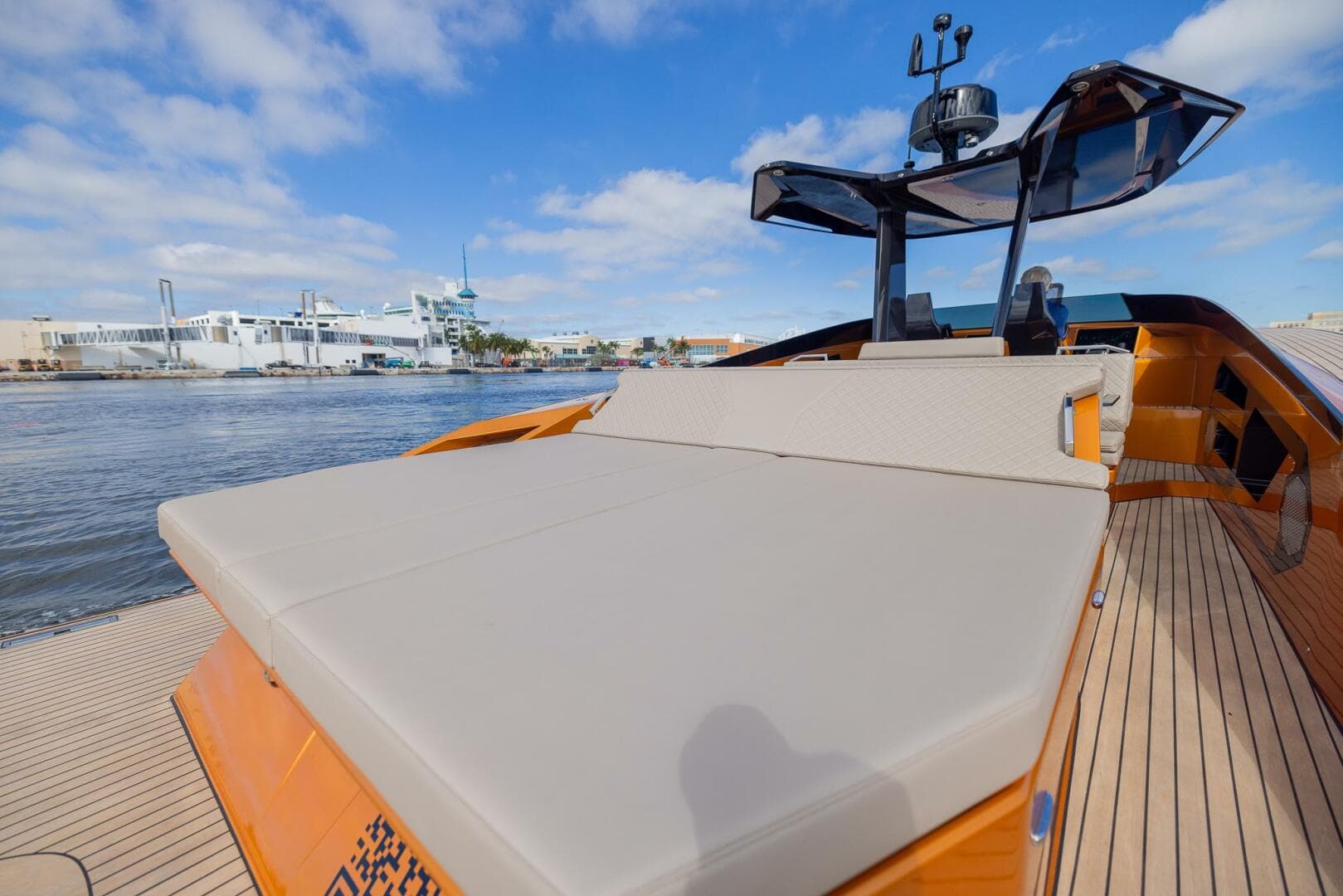 2022 SAY Carbon Yachts 42 Open