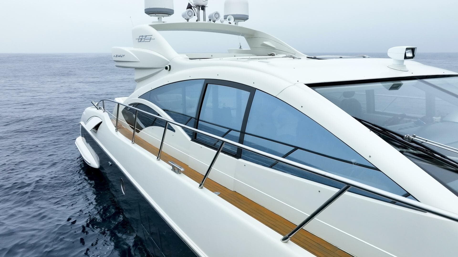 2011 Azimut 68S