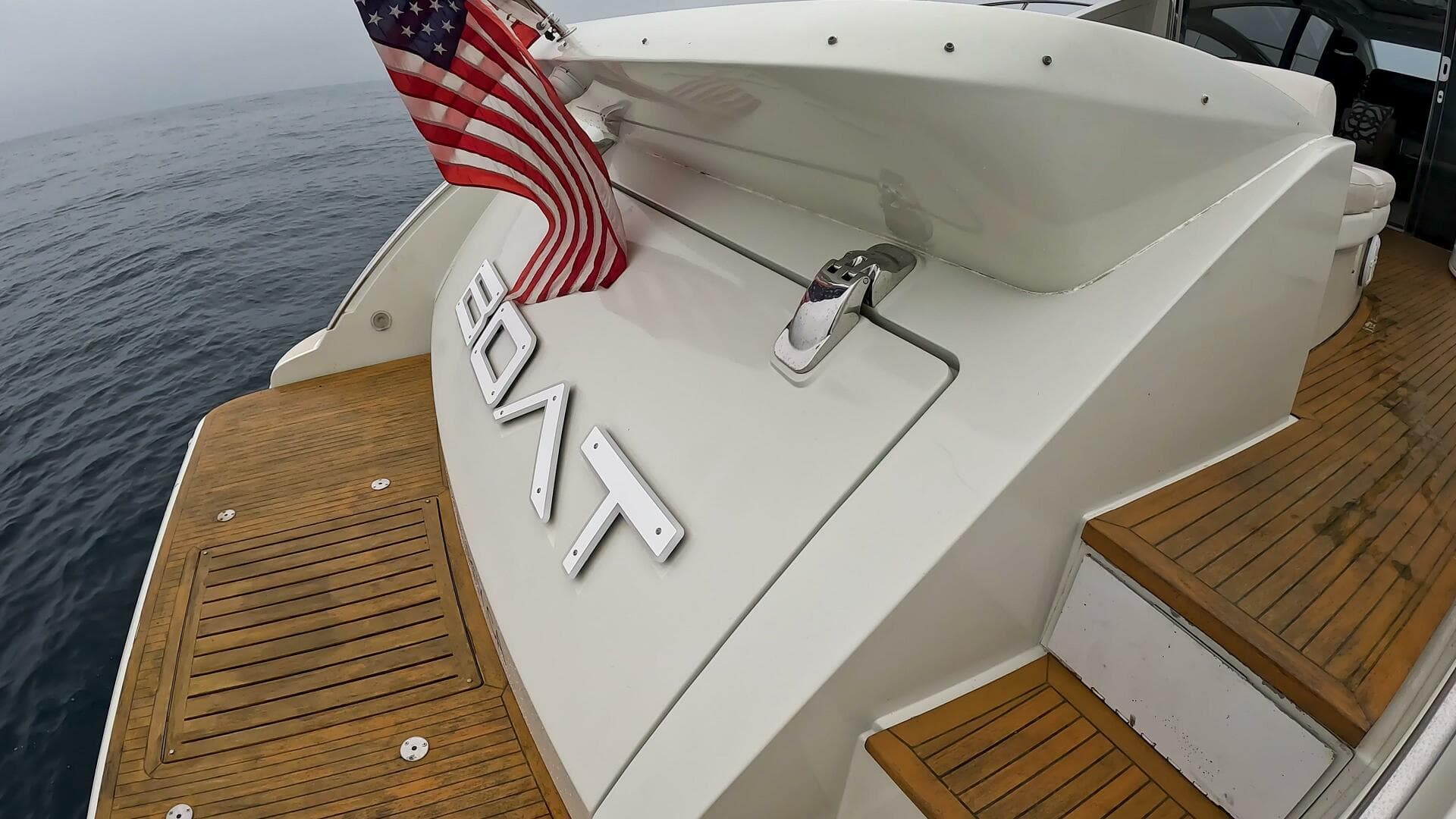 2011 Azimut 68S