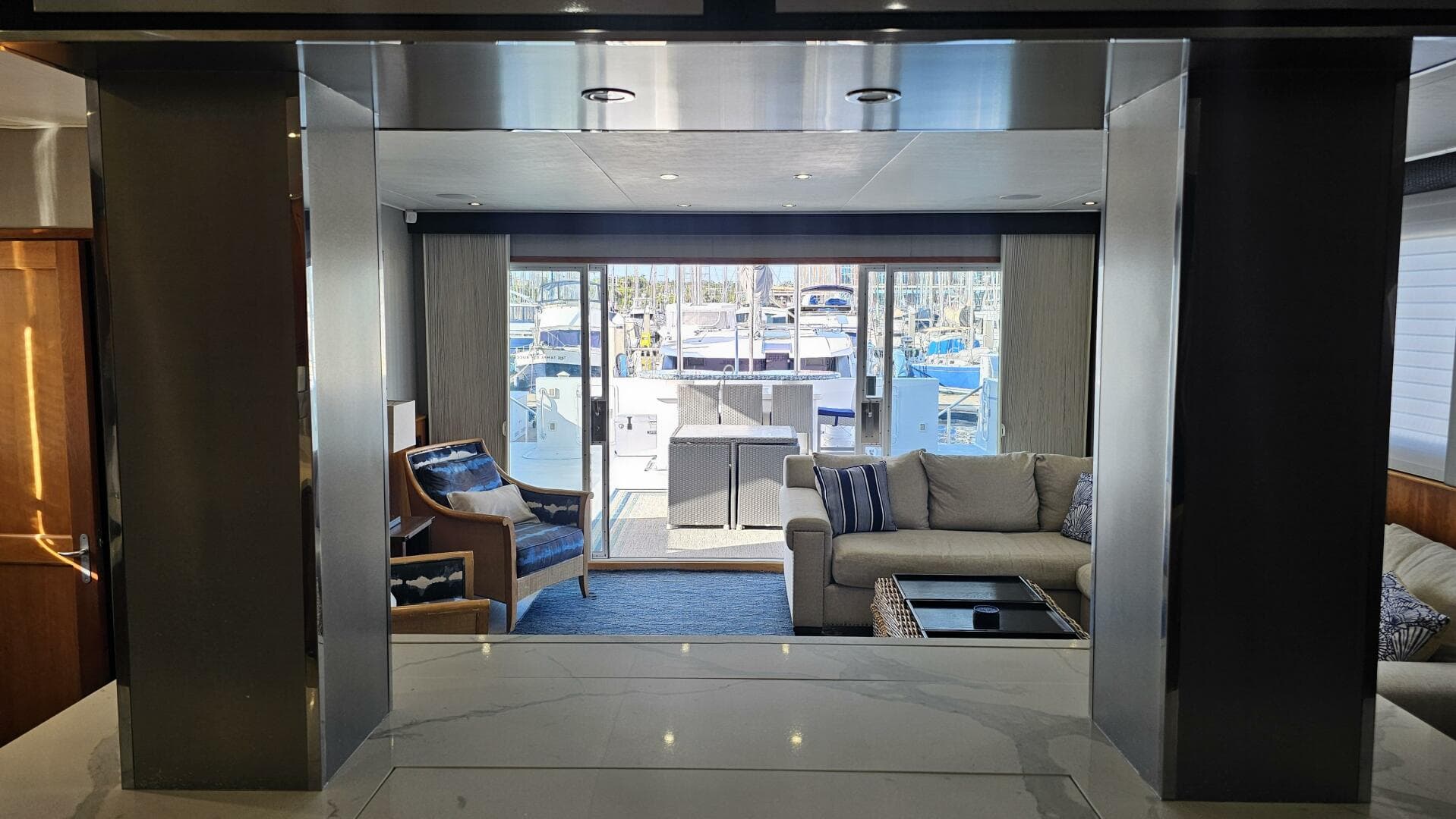 2009 Custom Flybridge Motoryacht