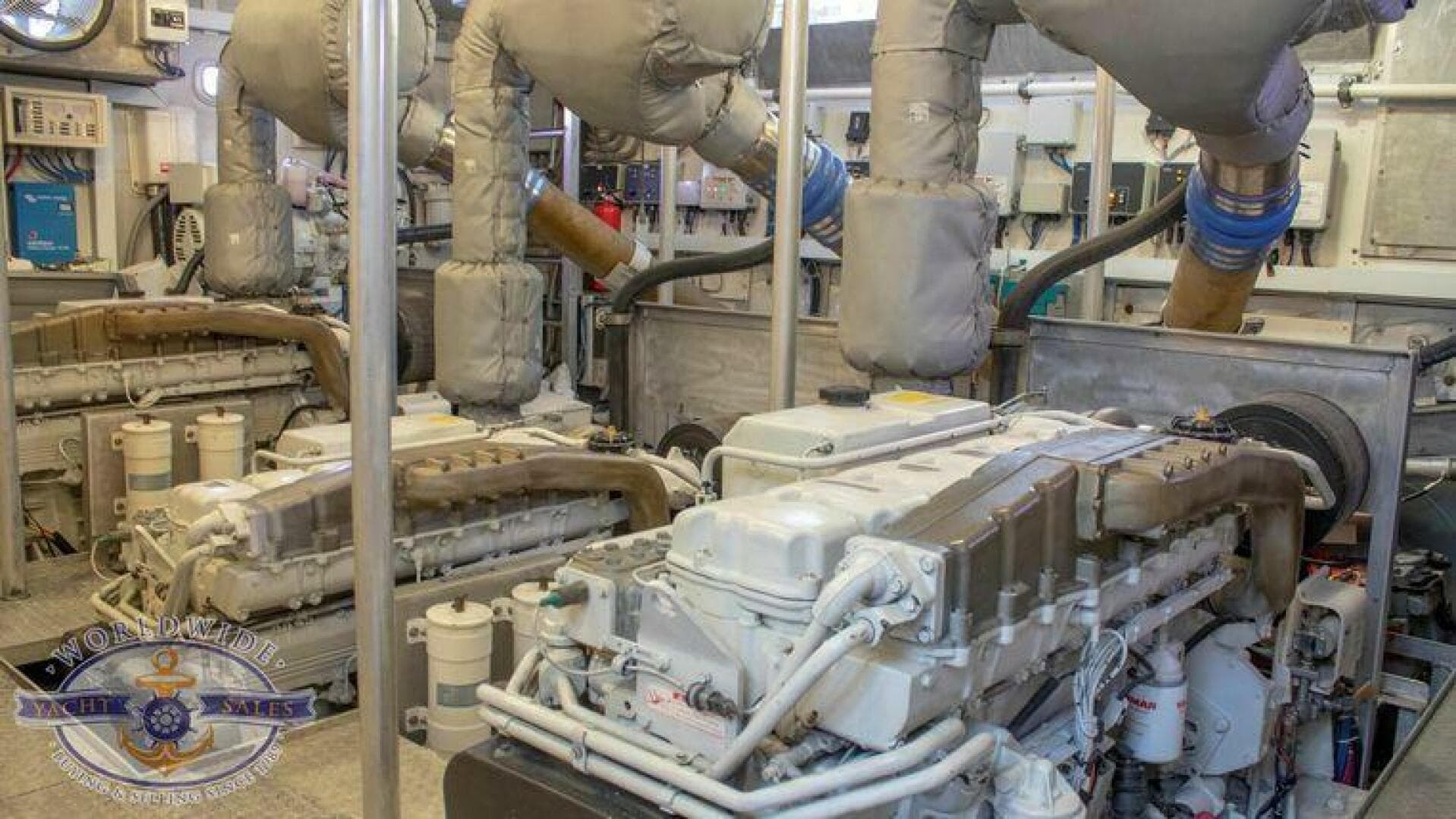 2009 Custom Flybridge Motoryacht