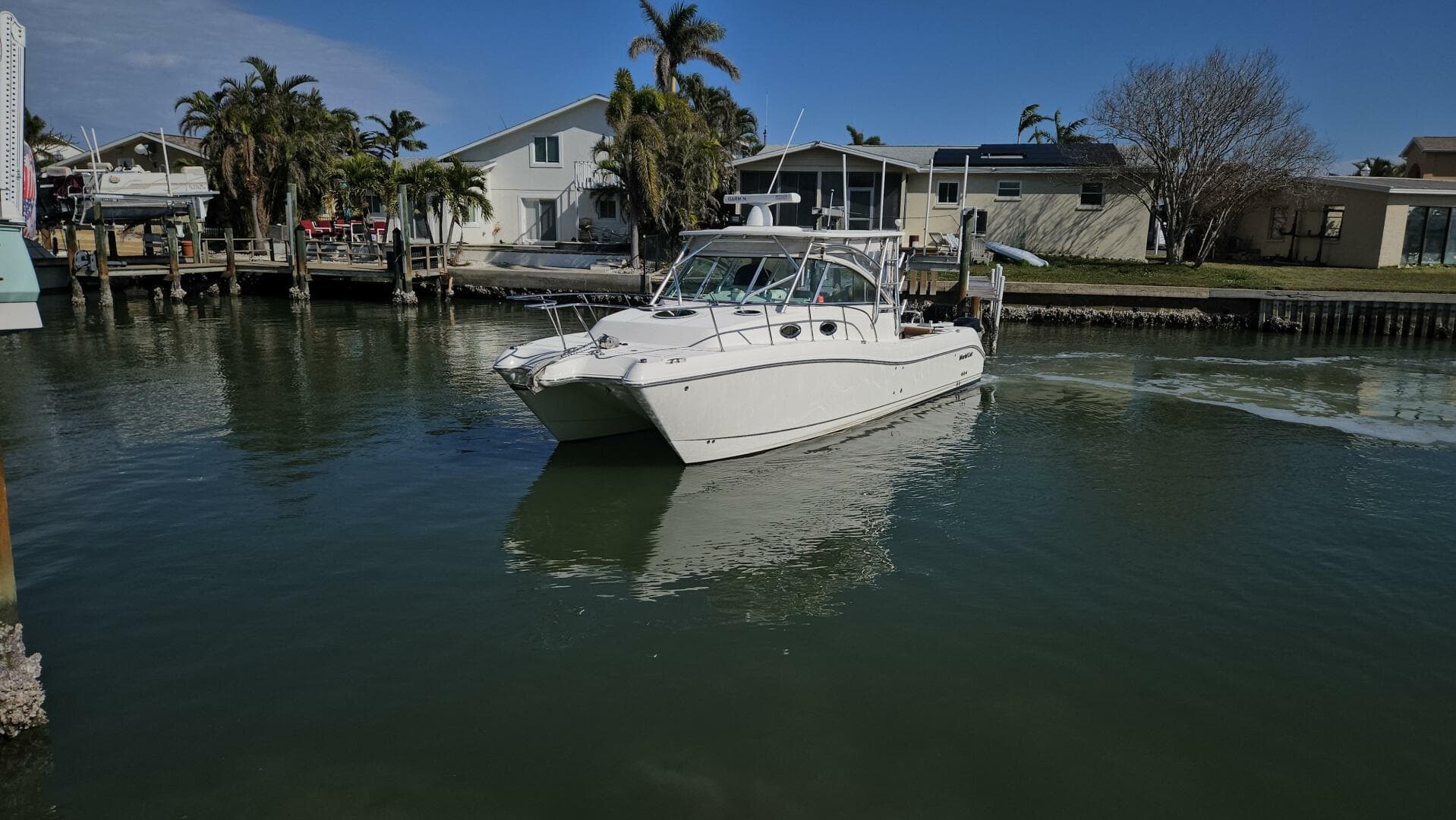 2008 World Cat 320 EC