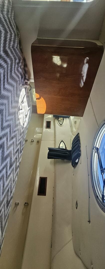 2008 World Cat 320 EC