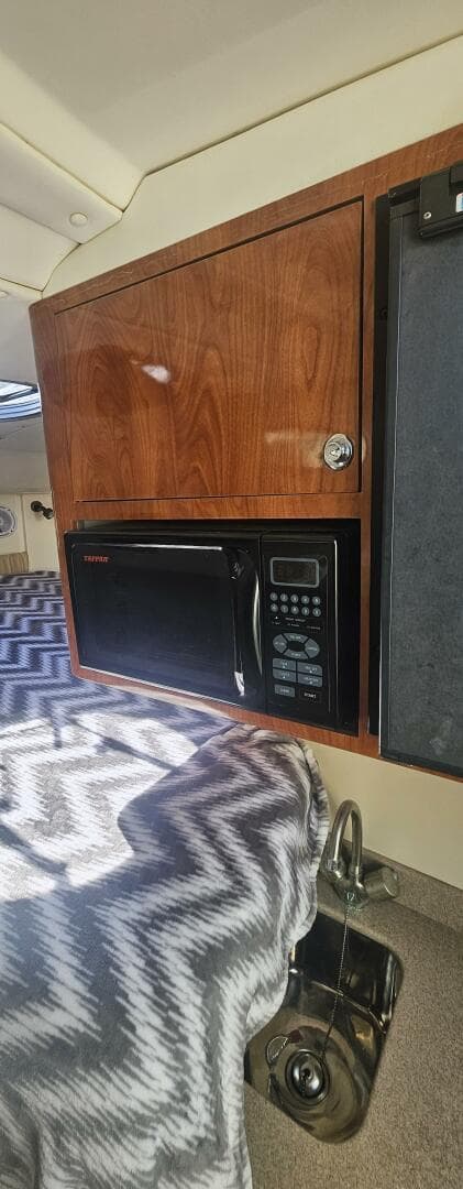 2008 World Cat 320 EC