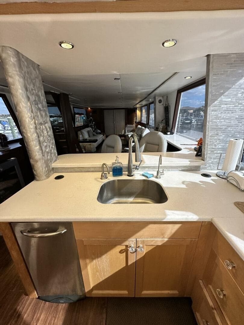 1988 Viking Motor Yacht