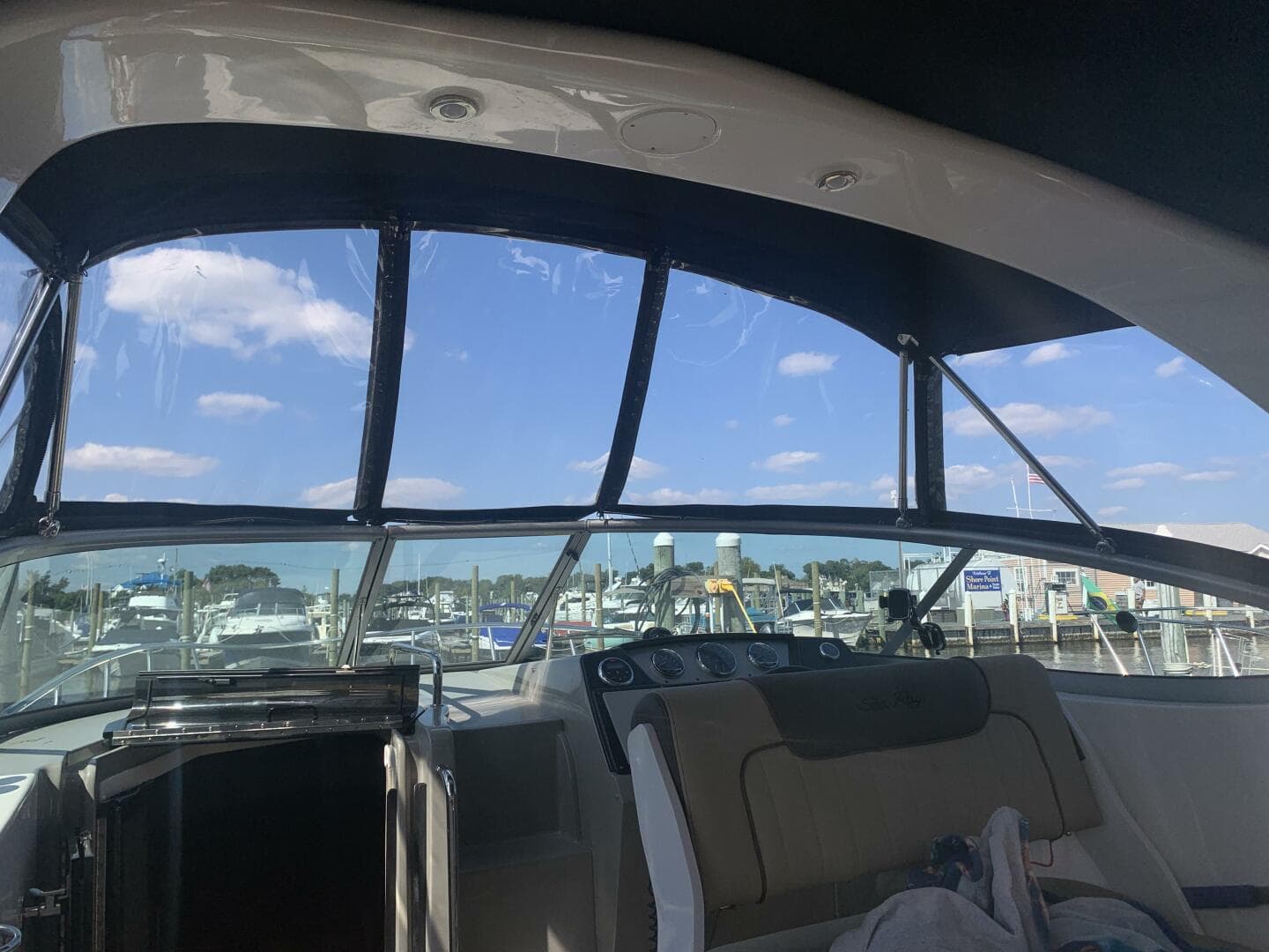 2014 Sea Ray 280 Sundancer