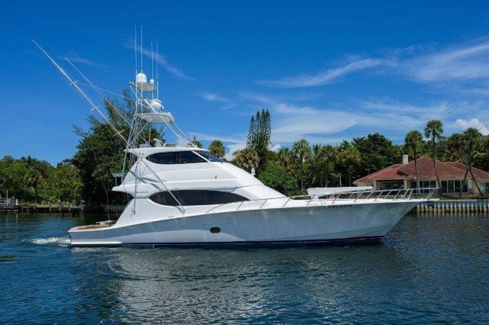 2005 Hatteras 68 Convertible