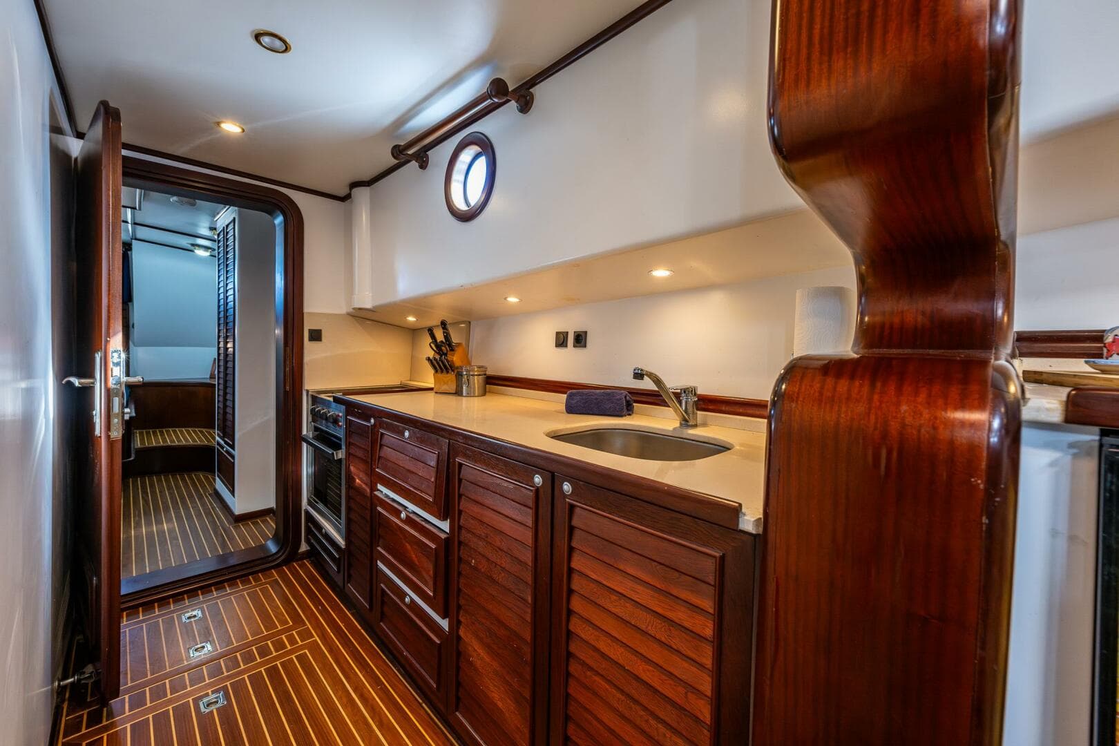 2009 Diesel Duck 41-Plus