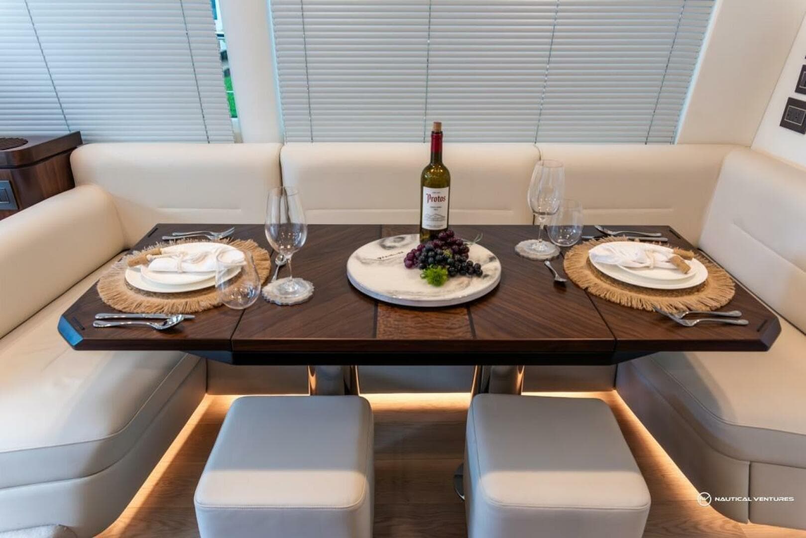 2023 Fairline Phantom 65