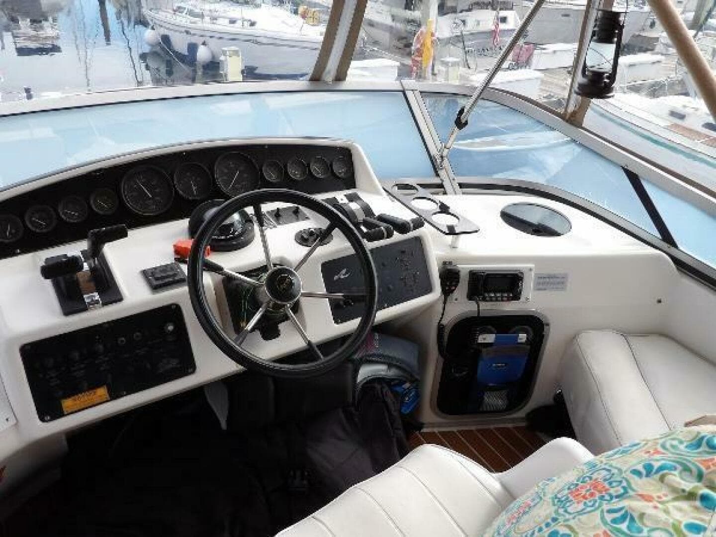 1993 Sea Ray 370 Sedan Bridge