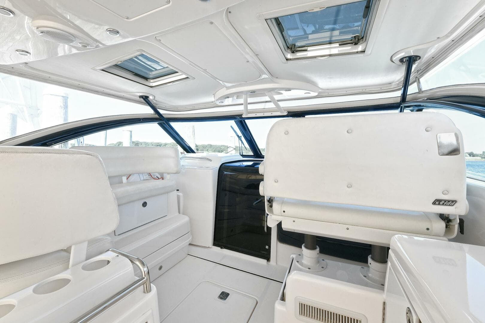 2008 Tiara Yachts 4200 Open