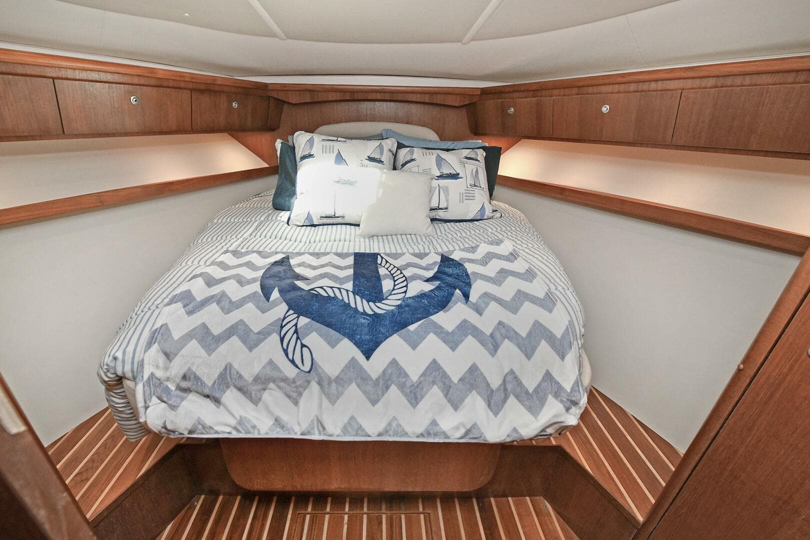 2008 Tiara Yachts 4200 Open