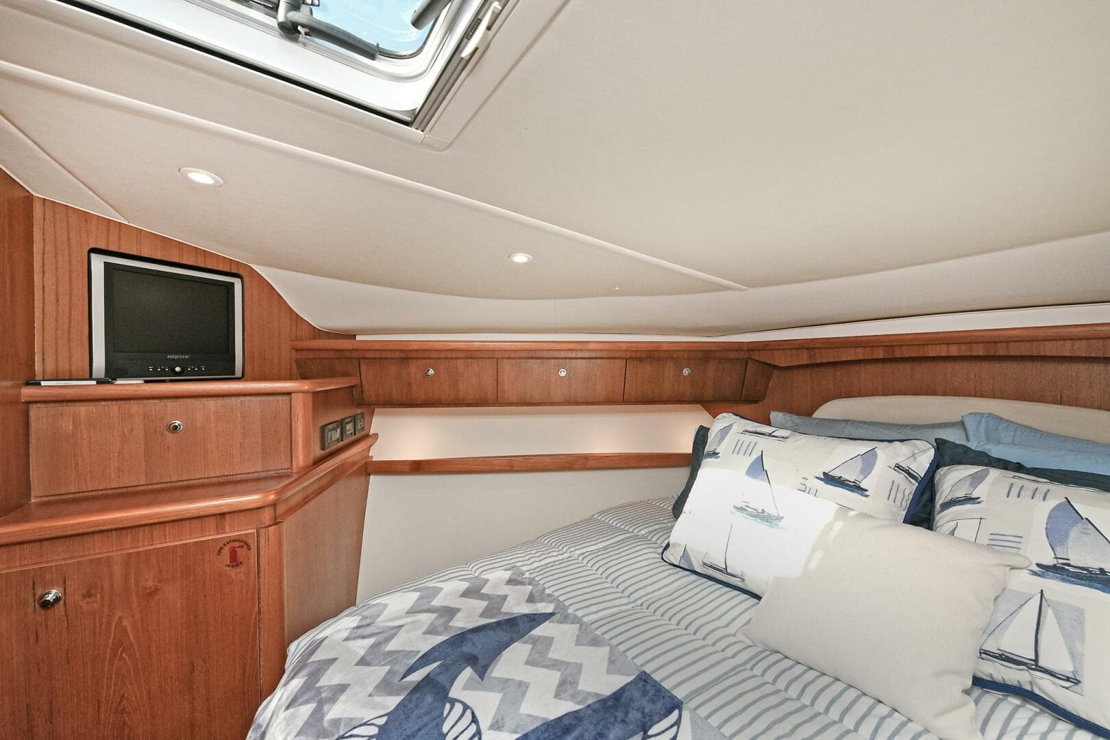 2008 Tiara Yachts 4200 Open