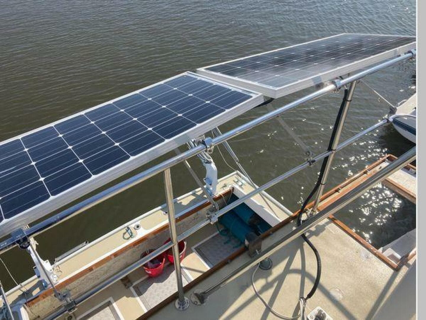 1984 Duffy Flybridge Cruiser