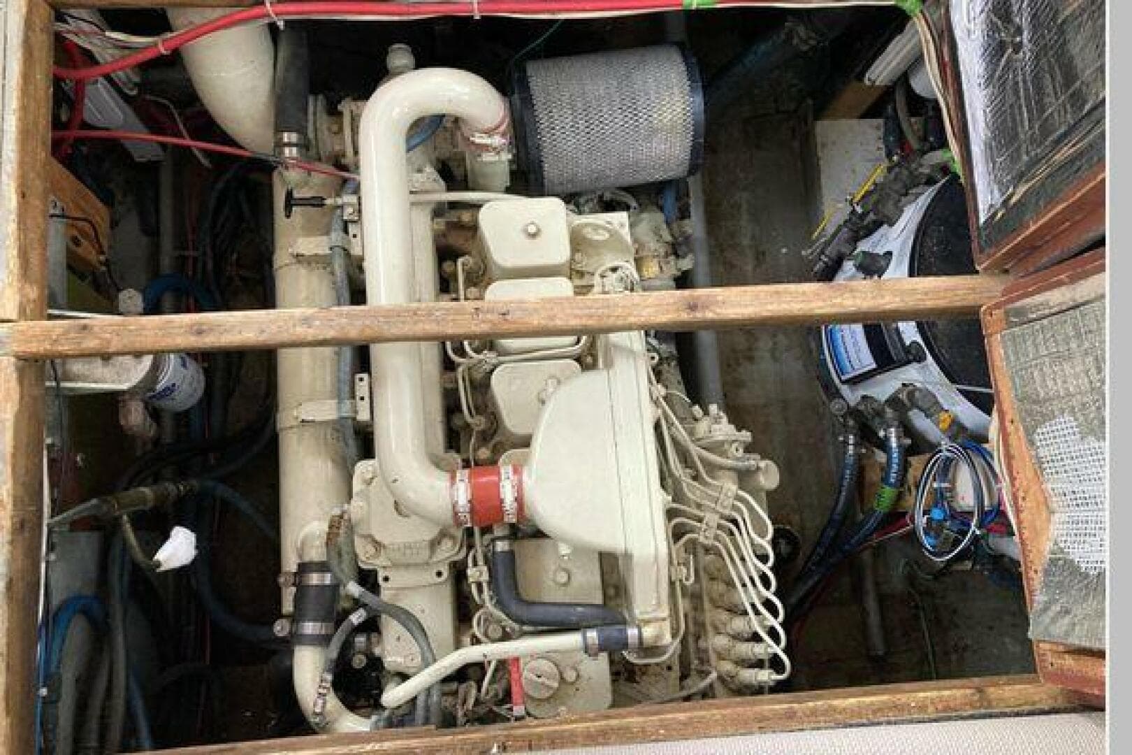 1984 Duffy Flybridge Cruiser