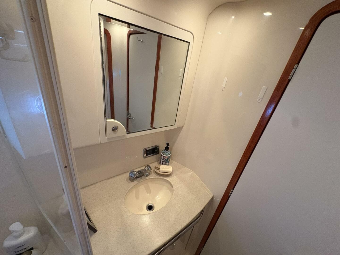 2002 Sea Ray 480 Motor Yacht