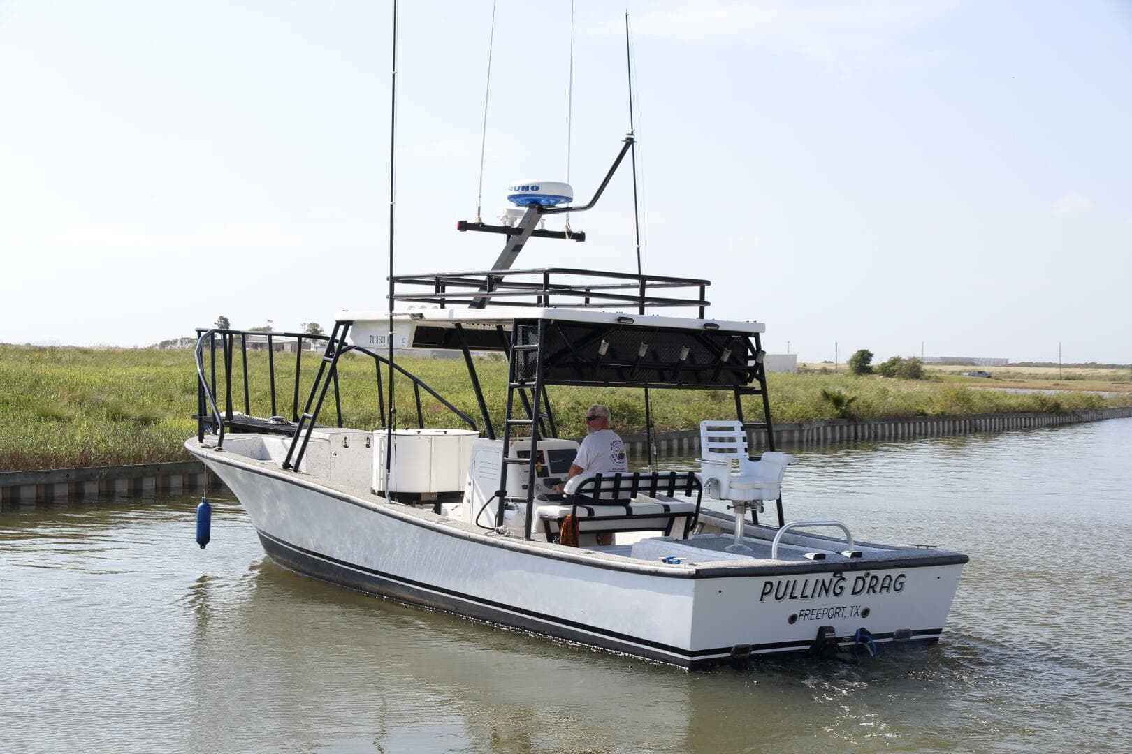 1997 Custom 31 Center Console Pullin Drag