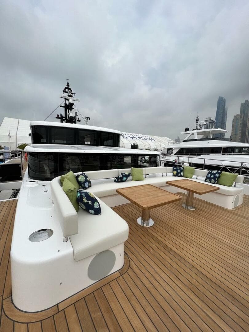 2024 Gulf Craft Majesty 100
